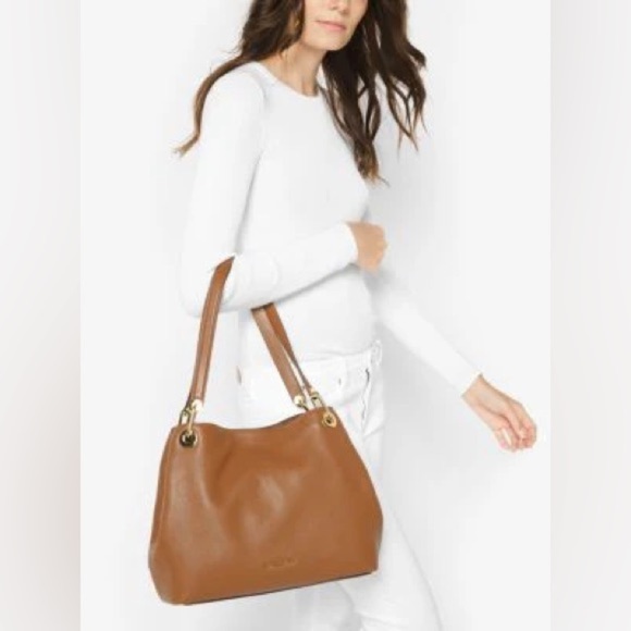 Michael Kors Purse Brown Raven Large Shoulder Bag Pebbled Leather - Picture 3 of 16